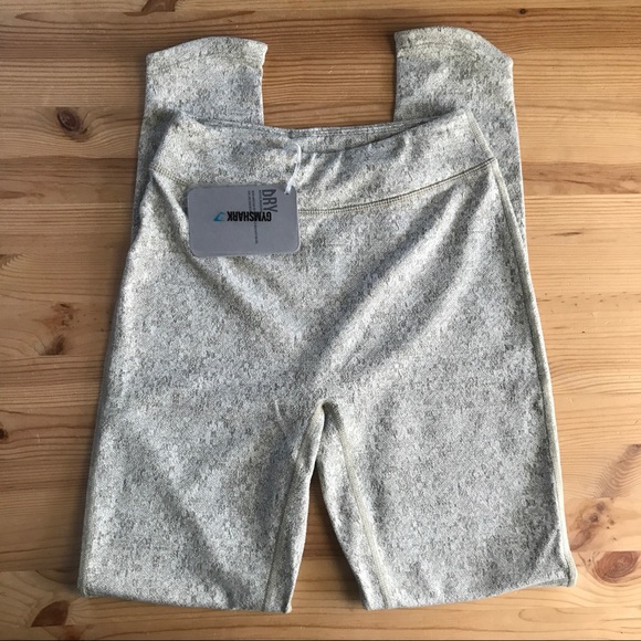 Gymshark leggings NWT fleur collection - Picture 4 of 6